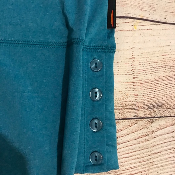 Work out. Active wear. Hiking. Teal. Breathable - Picture 3 of 5